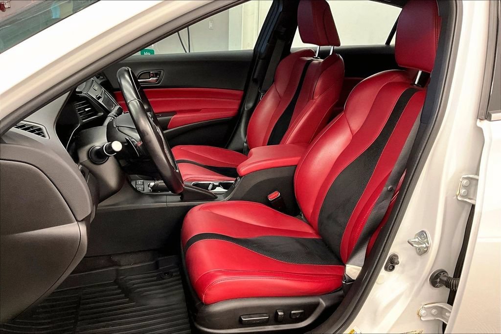 Used 2021  Acura w/Premium/A-SPEC Package image 21