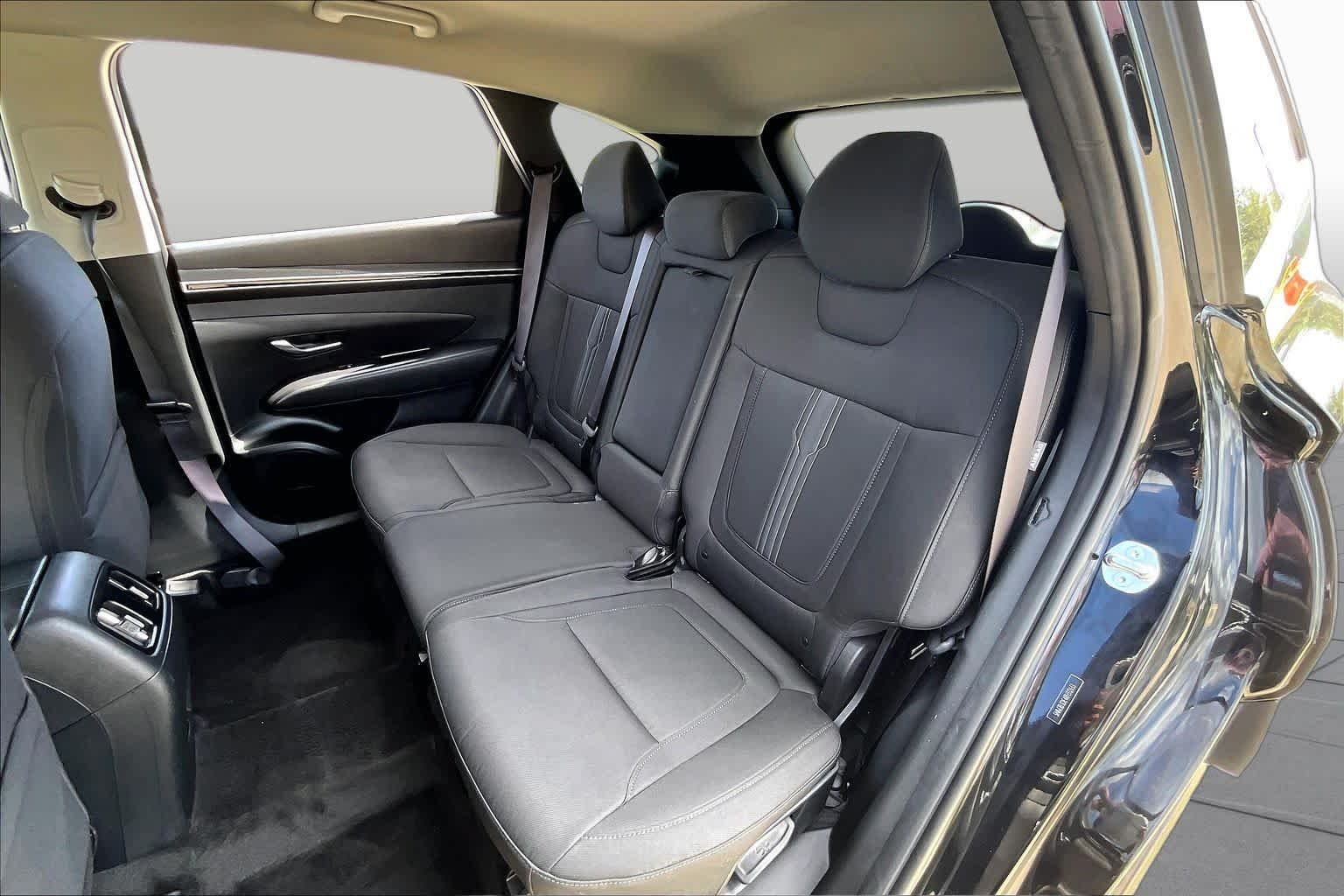 Used 2024 Black Pearl Hyundai SEL image 21
