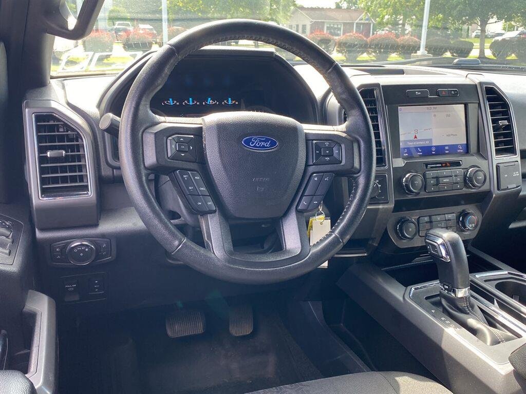 Used 2020 Rapid Red Metallic Tinted Clearcoat Ford XLT image 3