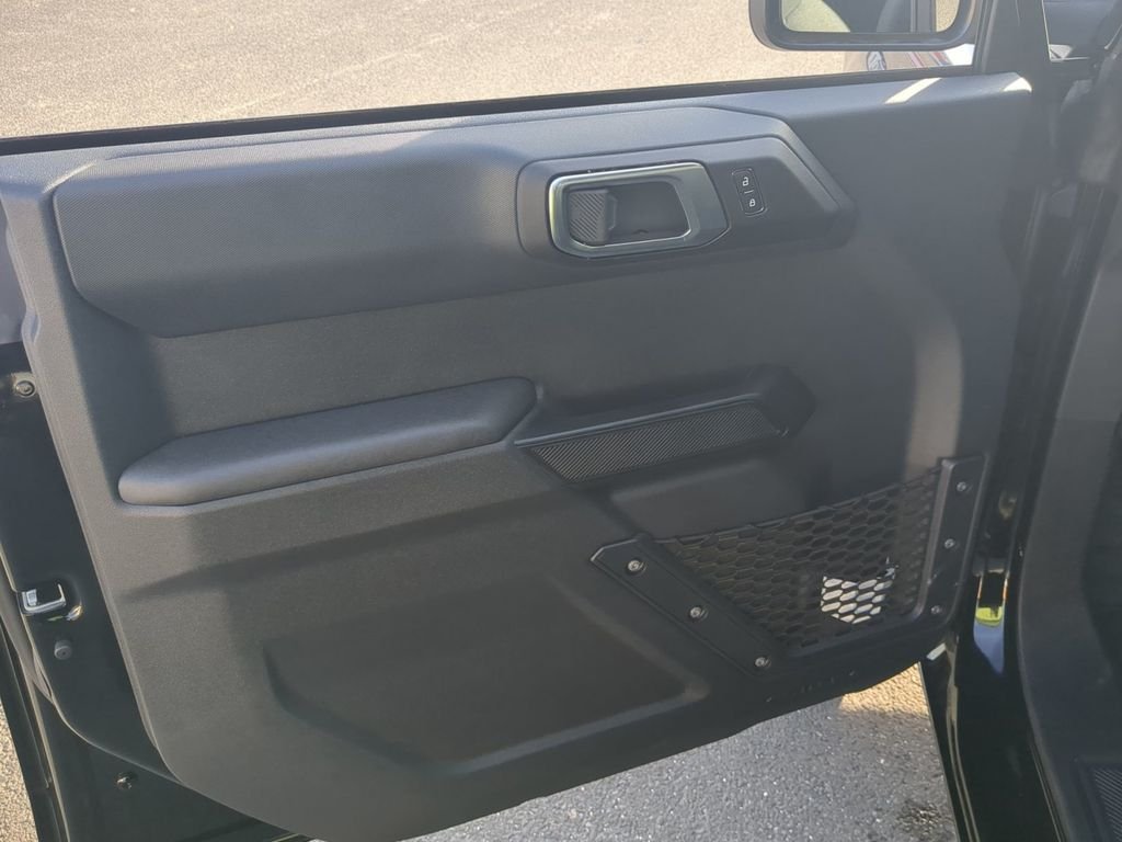 2025 Ford Bronco 4-Door Base - Photo 13