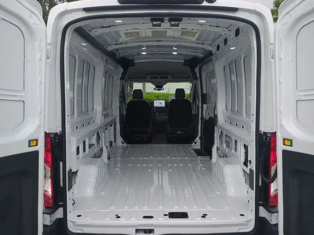 New 2026 Oxford White Ford Cargo Van image 13