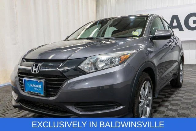 Used 2018  Honda LX image 2