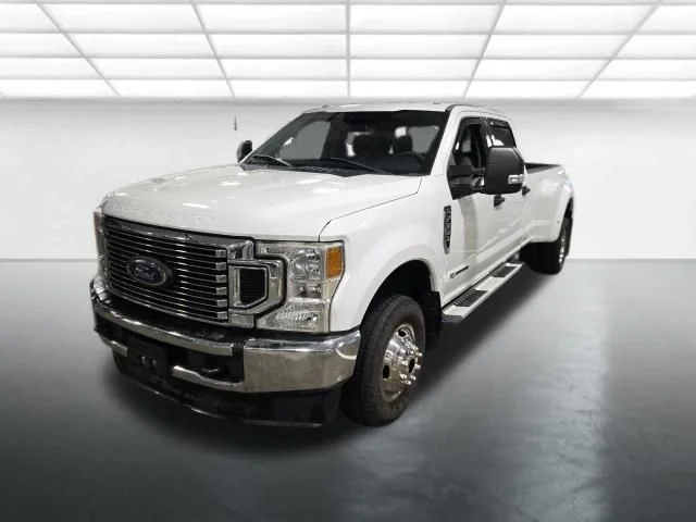 Used 2020 White Ford XLT image 9