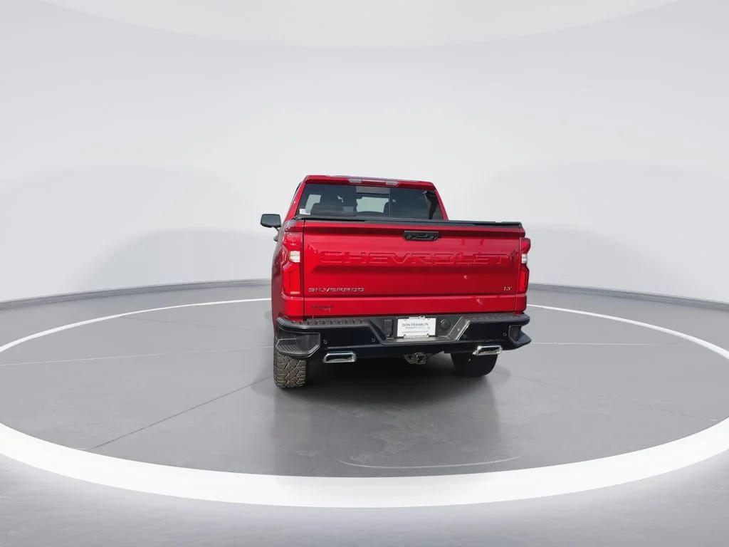 Used 2022 Red Chevrolet LT Trail Boss image 7