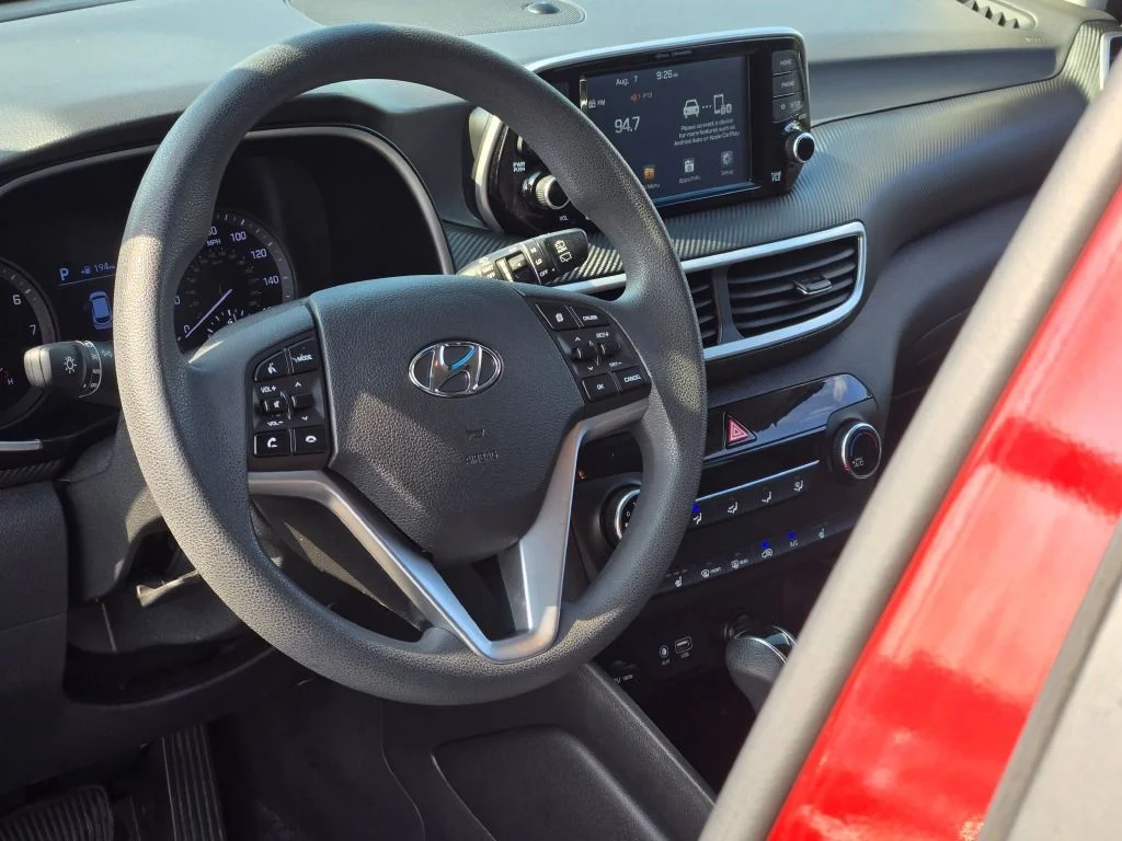 Used 2019 Red Hyundai Value image 21