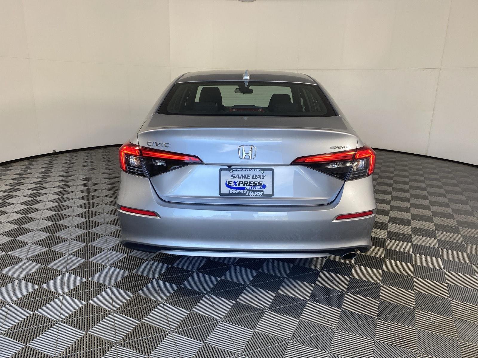 Used 2024 Lunar Silver Metallic Honda Sport image 6