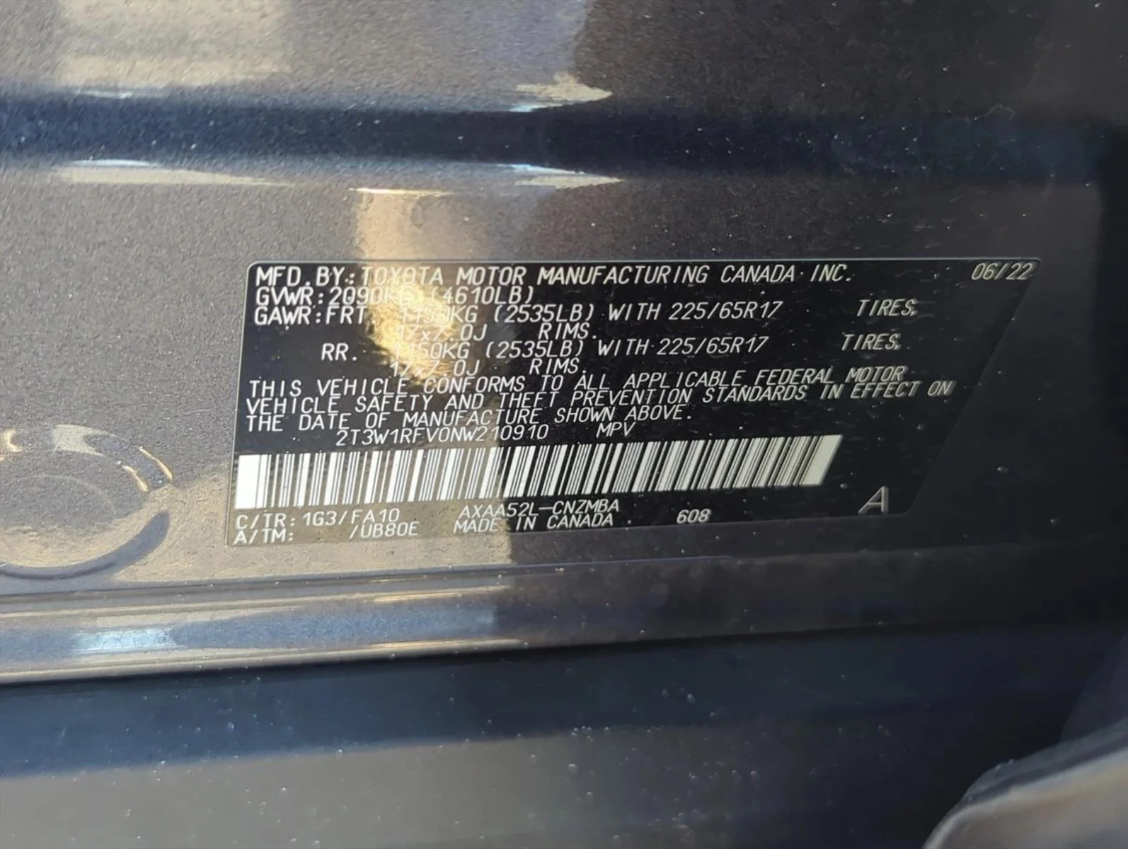 Used 2022 Magnetic Gray Metallic Toyota XLE image 2