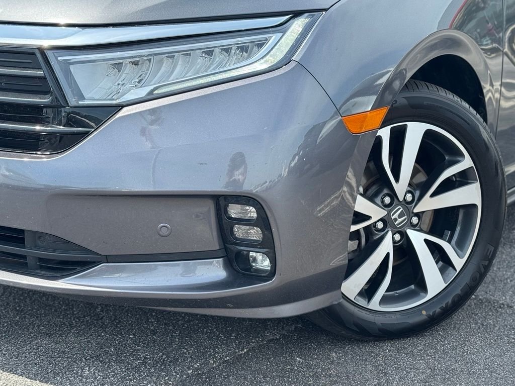 Used 2024 Gray Honda Touring image 5