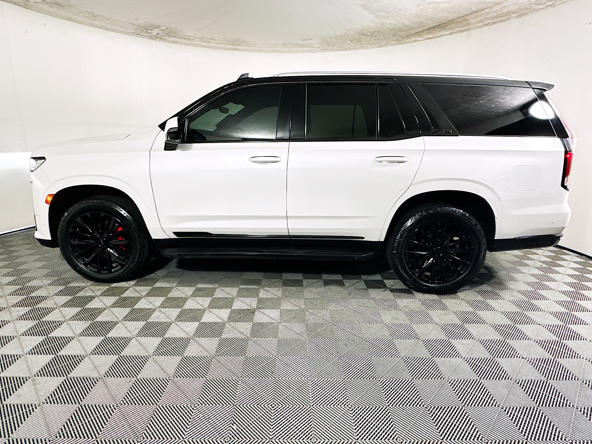 2021 Cadillac Escalade thumbnail 8