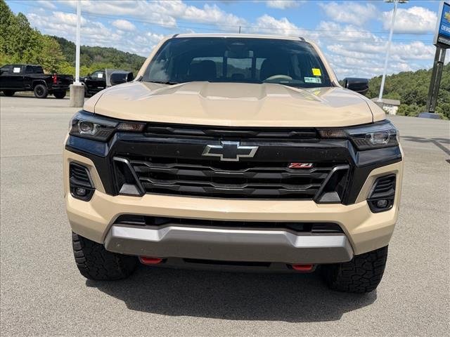 Used 2024 Sand Dune Metallic Chevrolet 4WD Z71 image 8