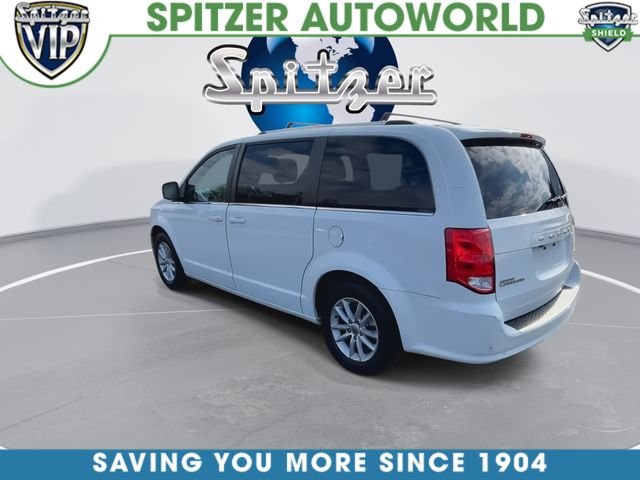 Used 2019 White Dodge SXT image 7