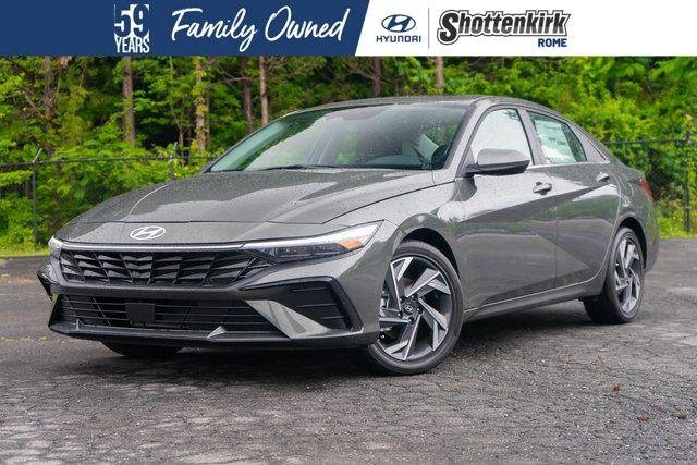 2025 Hyundai Elantra SEL