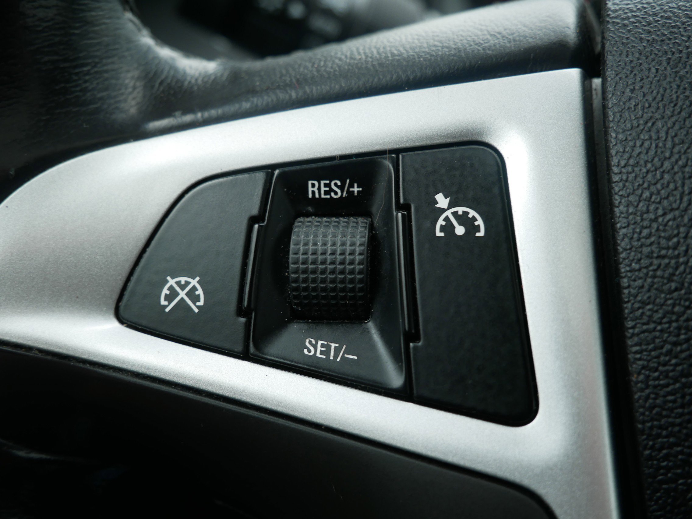 Used 2010 Onyx Black GMC SLT-2 image 20