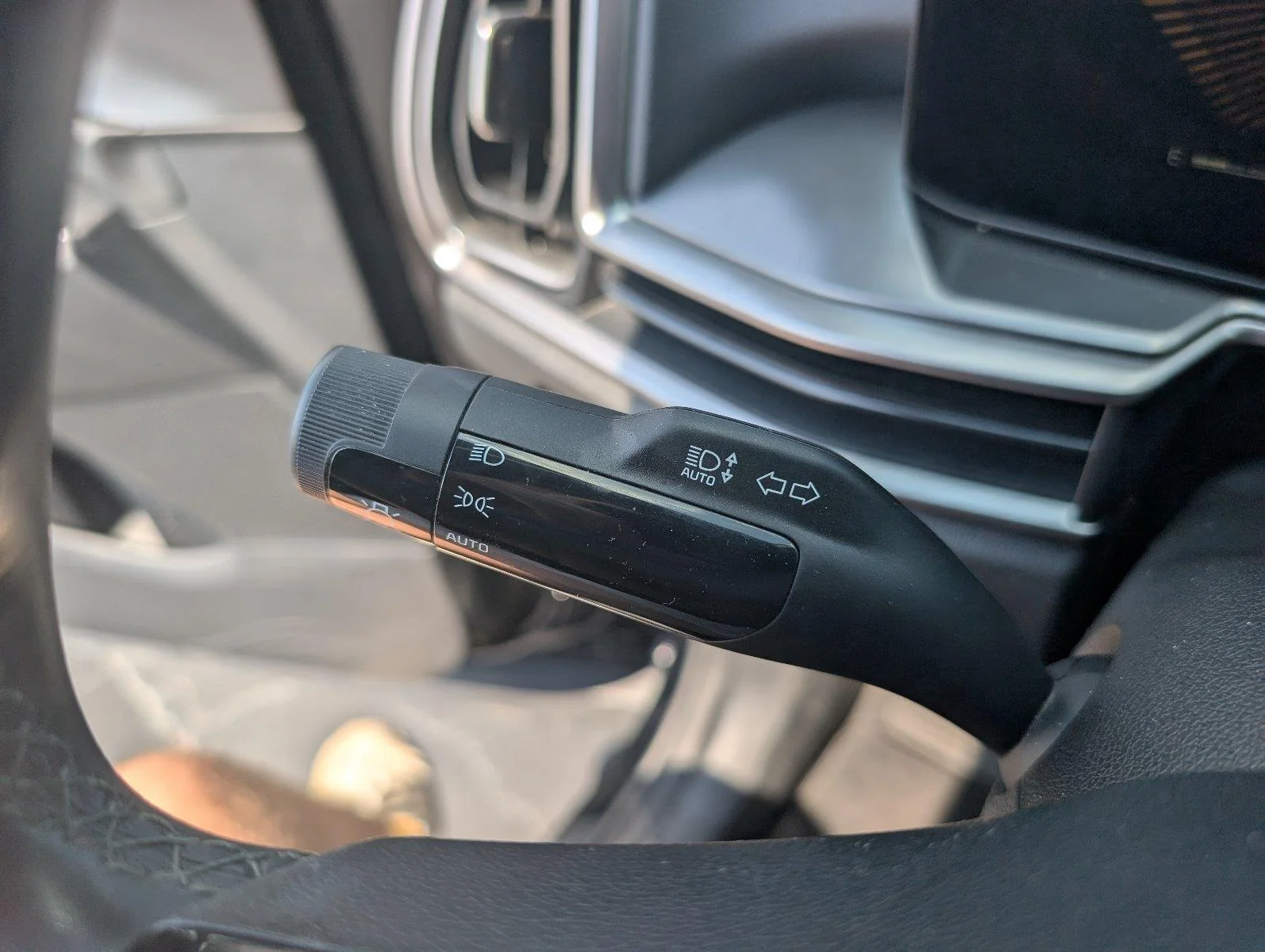 Used 2024 Ebony Black Kia S image 27