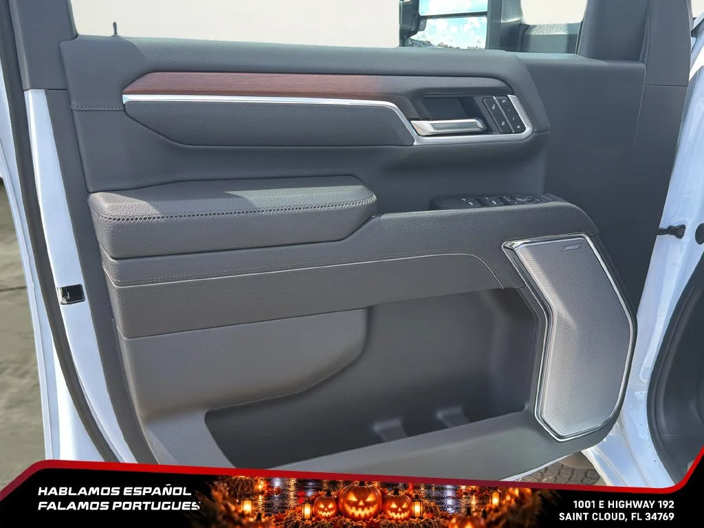 2026 GMC Sierra 2500HD Denali - Photo 11