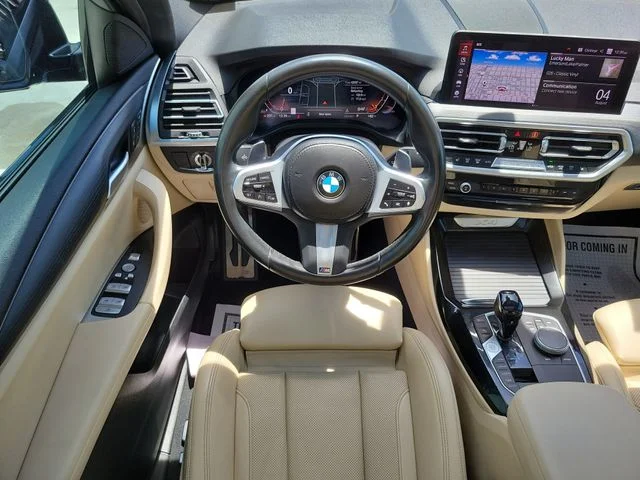 Used 2022 Black BMW xDrive30i image 16