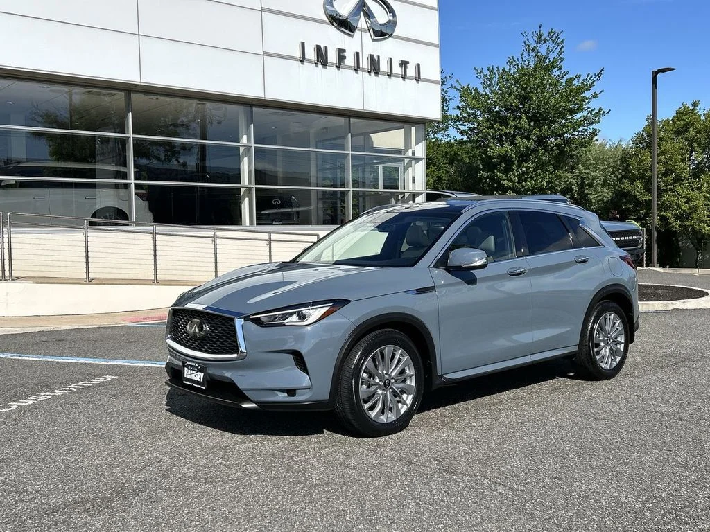 2023 INFINITI QX50 Luxe AWD's photo
