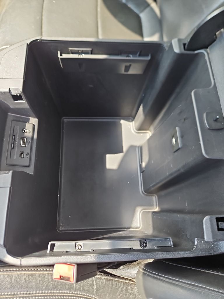 Used 2020 Black Chevrolet LTZ image 27