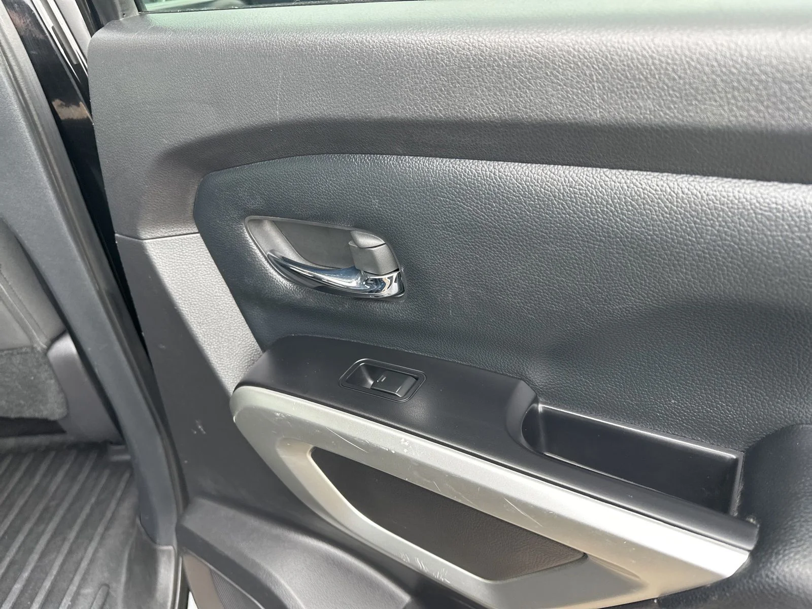 Used 2017 Black Nissan SV image 35