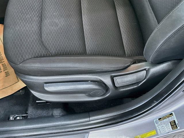 Used 2020 Fluid Metal Hyundai SE image 14