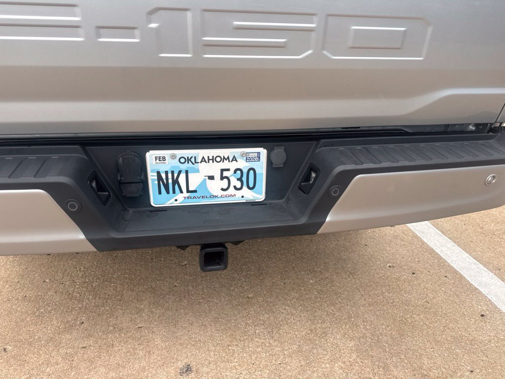 Used 2023 Silver Metallic Ford XLT image 7