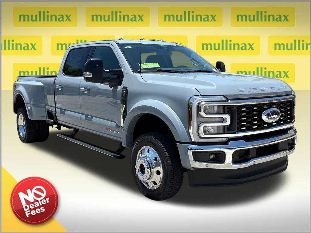 2026 Ford F-450 Lariat 4x4 Crew Cab 8' Box DRW's photo