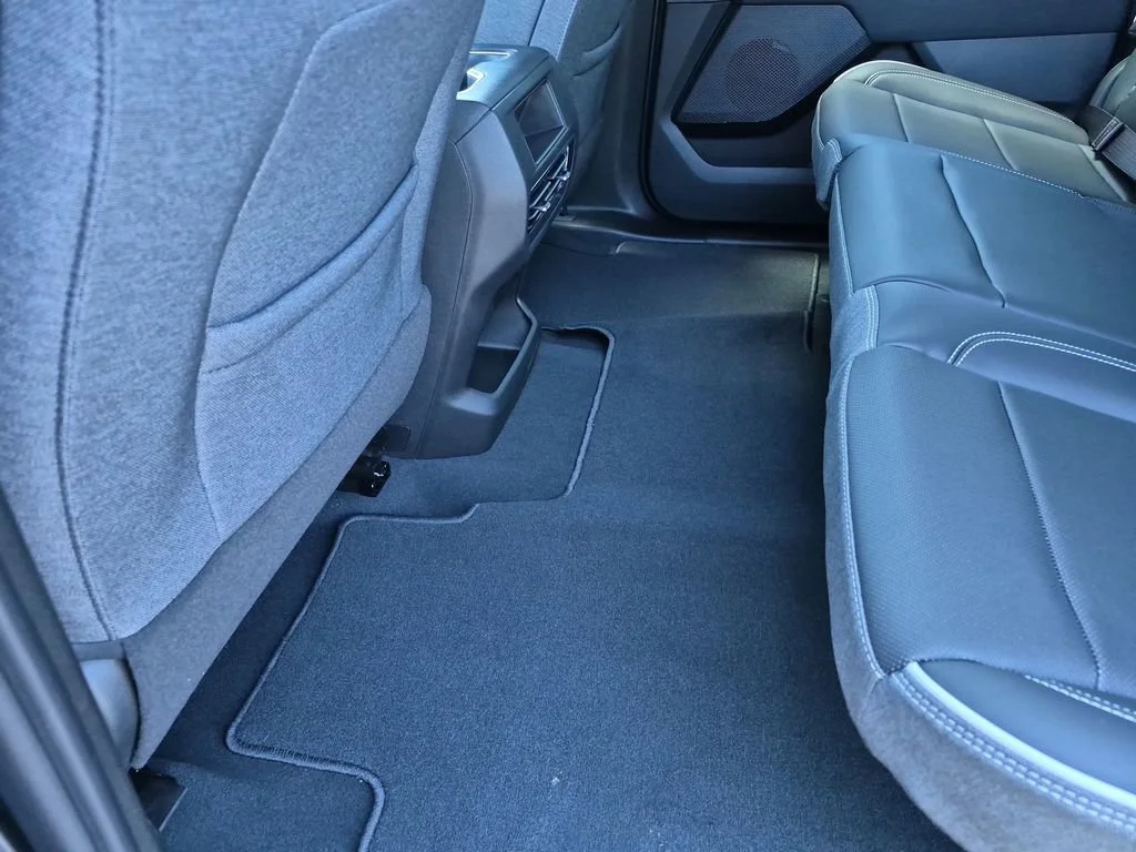 2026 GMC Sierra EV Elevation - Photo 33