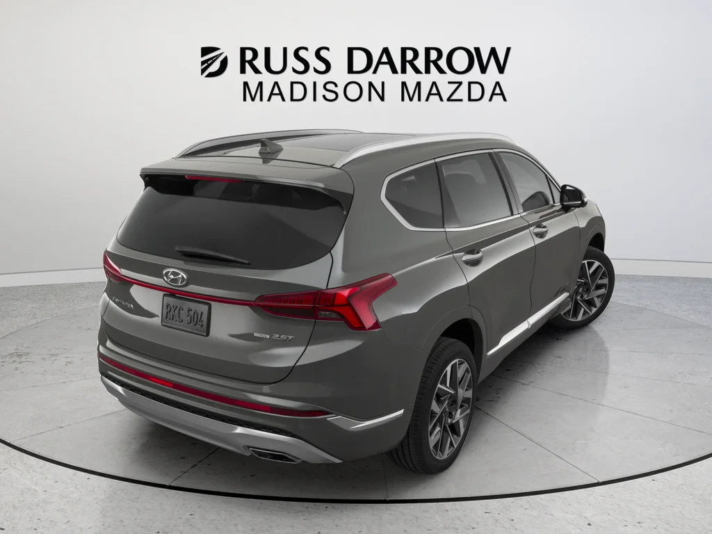 Used 2021 Gray Hyundai SE image 4