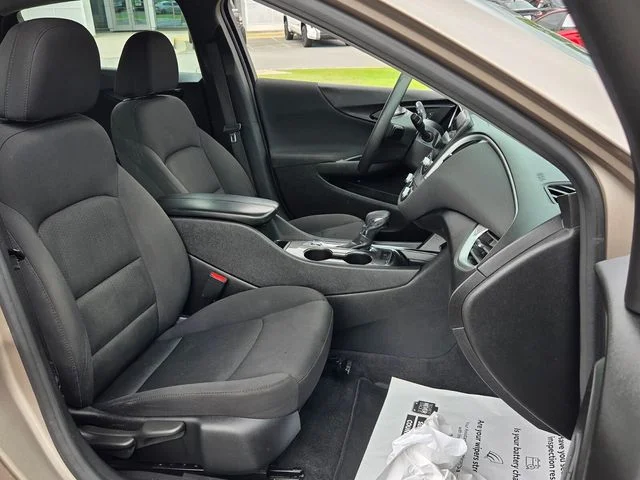 Used 2023 Gray Chevrolet LT image 15