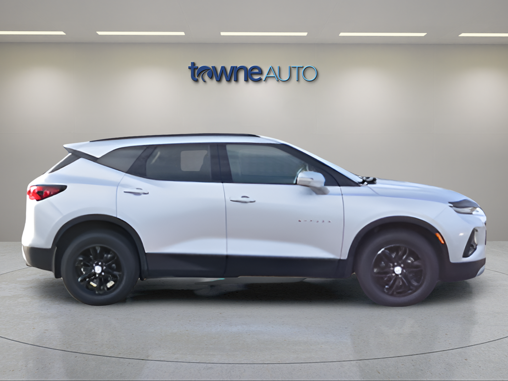 Used 2020 Silver Chevrolet LT image 6