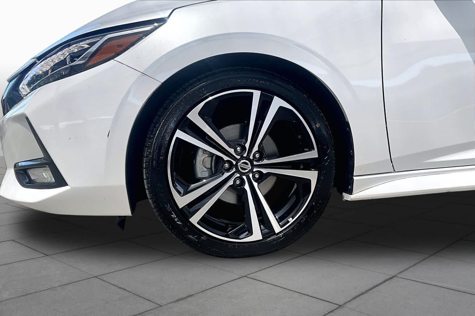 Used 2023 Aspen White Tricoat Nissan SR image 11