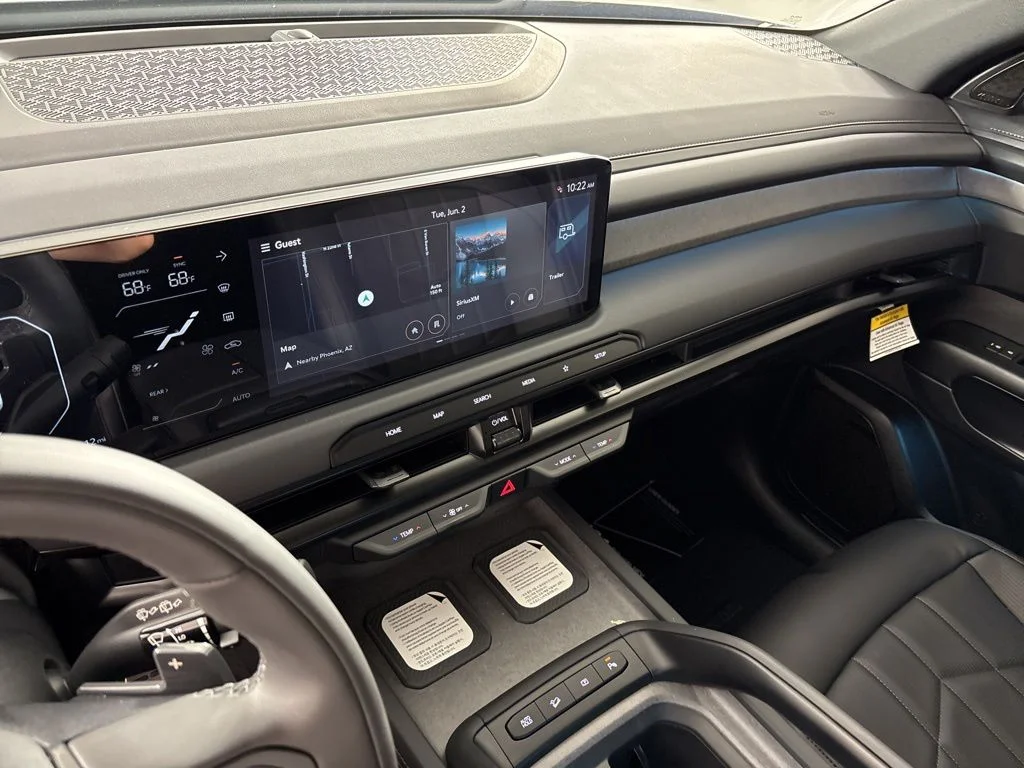 New 2027 Wolf Gray Kia X-LINE SX image 39
