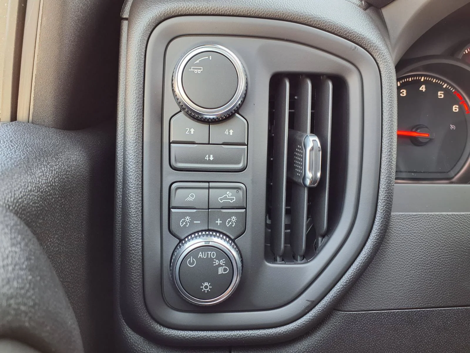 2026 GMC Sierra 3500HD Pro - Photo 12