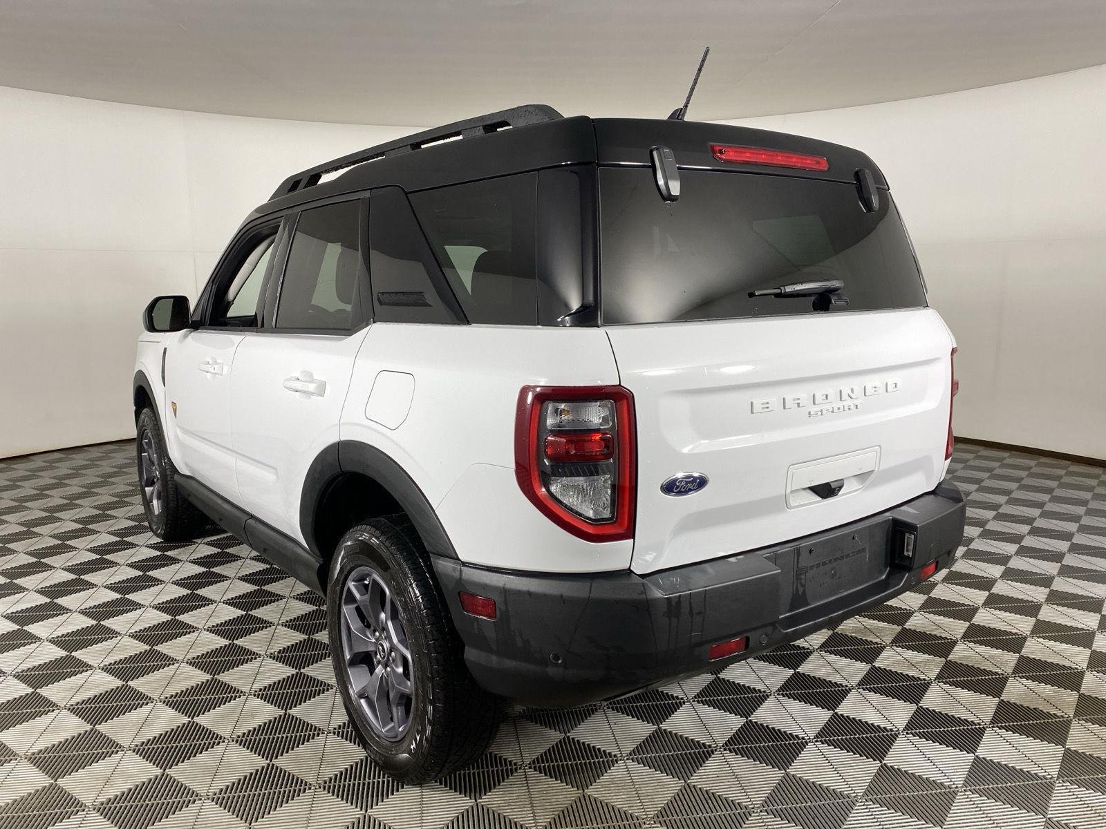 Used 2024 Oxford White Ford  image 8