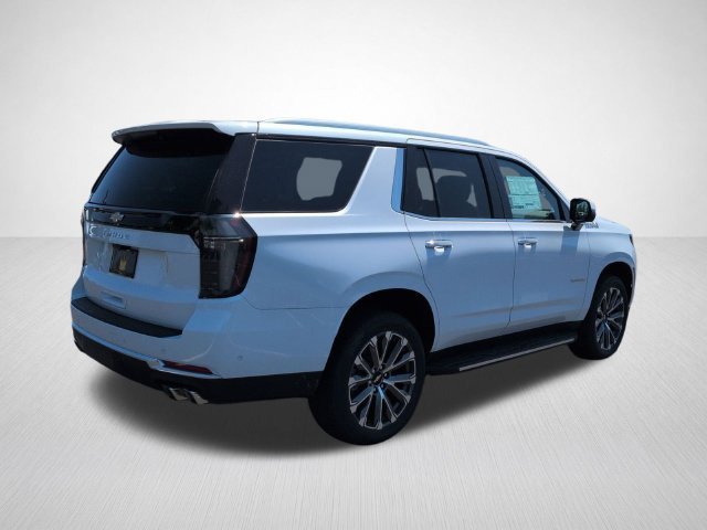 New 2026 Polar White Tricoat Chevrolet High Country image 10