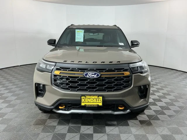 New 2027 Marsh Gray Ford Tremor image 2
