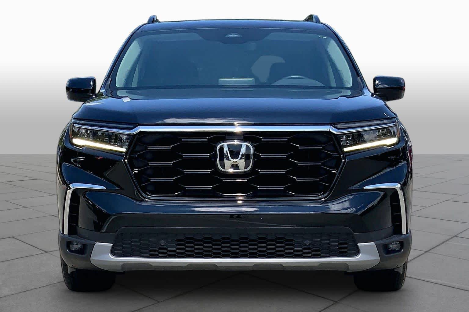 Pre-Owned 2024 Honda Pilot Touring