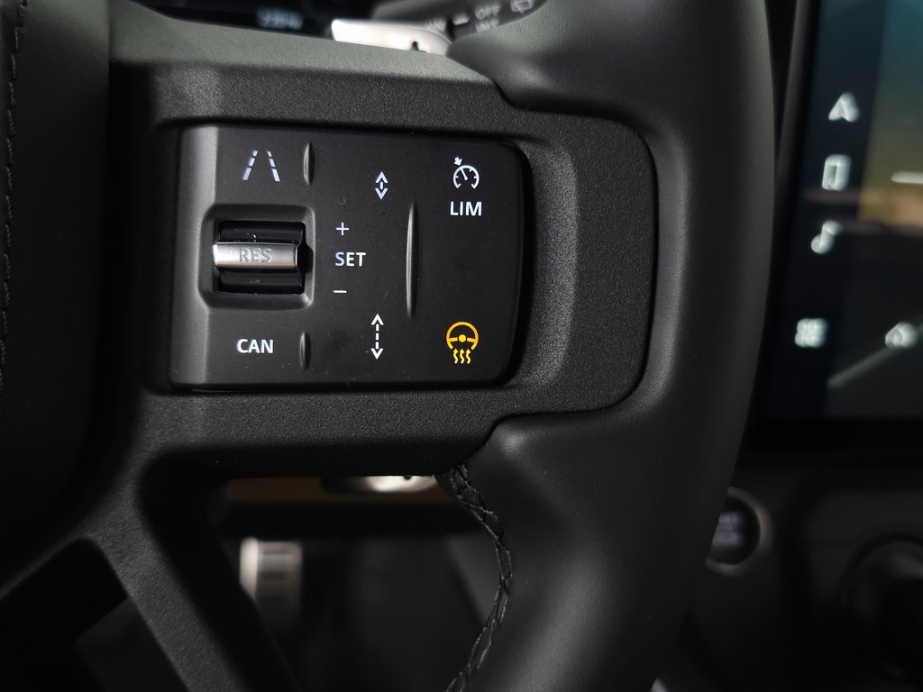 2026 LAND ROVER DEFENDER - Image 17