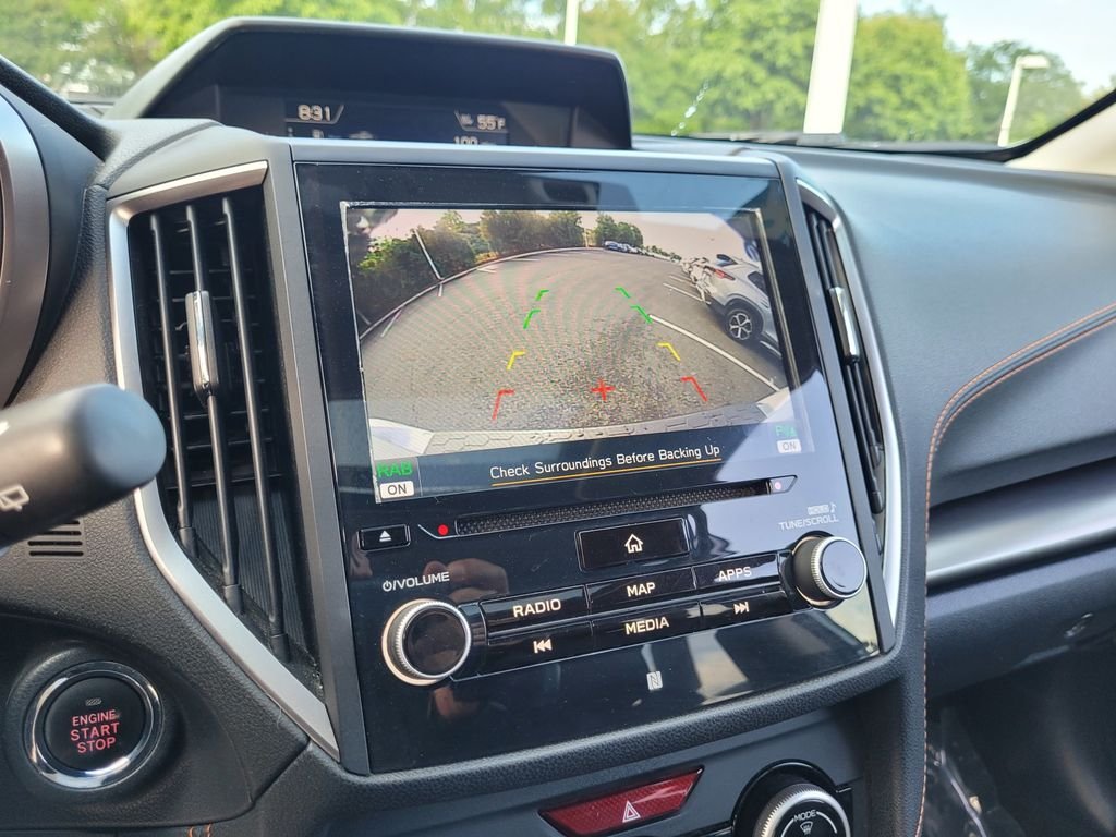 Used 2018 Silver Subaru 2.0i Limited image 18