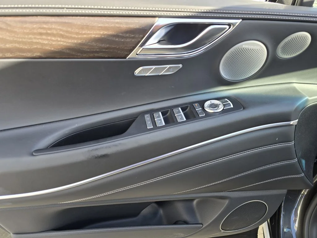 New 2026 Black Genesis 3.5T Prestige image 16
