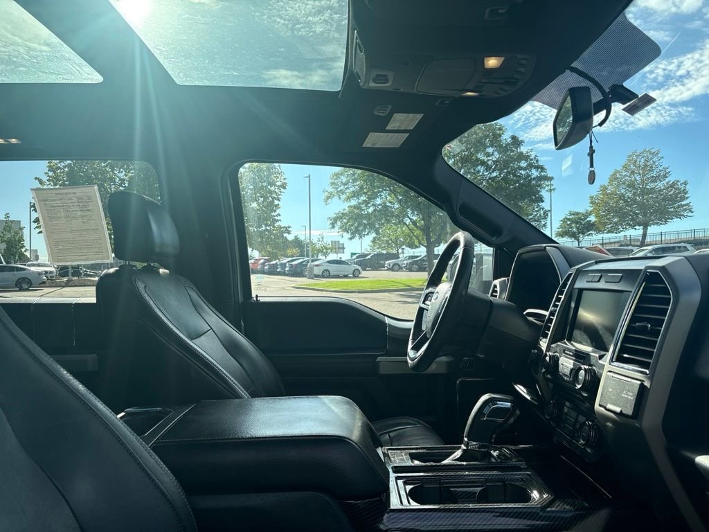 Used 2015 Silver Ford Lariat image 26