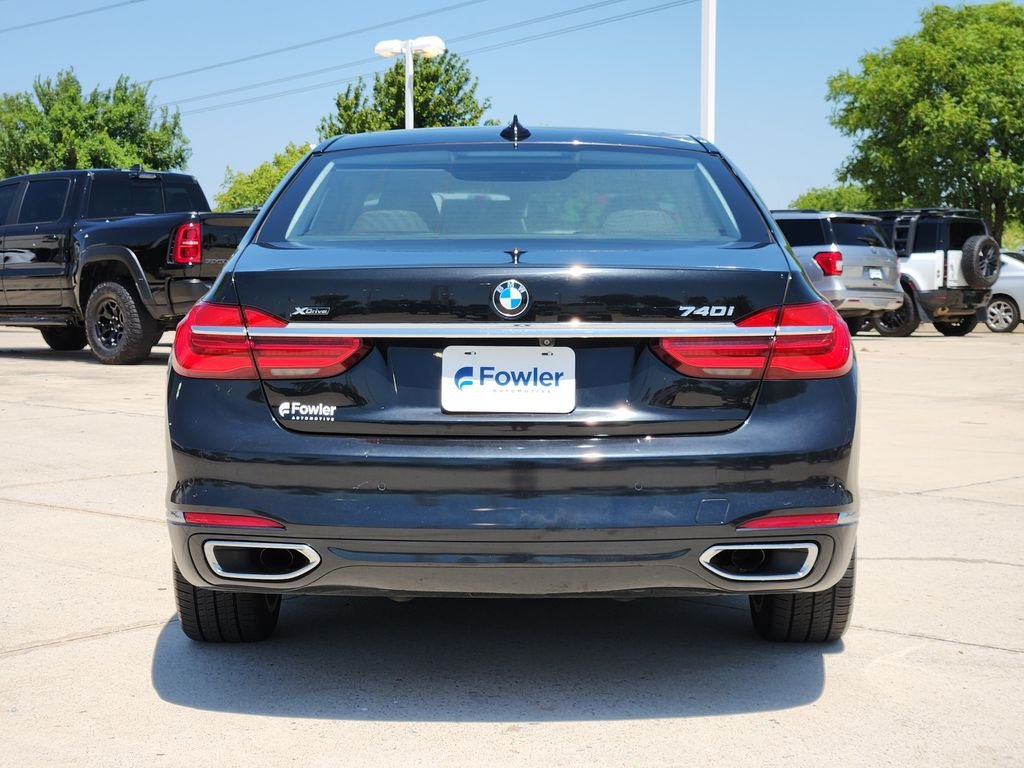 Used 2018 Black BMW 740i xDrive image 6