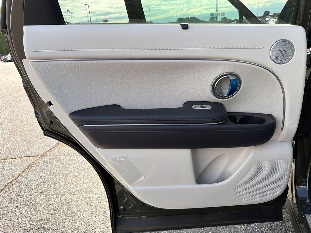 New 2026 Silver Hyundai Calligraphy FWD image 22