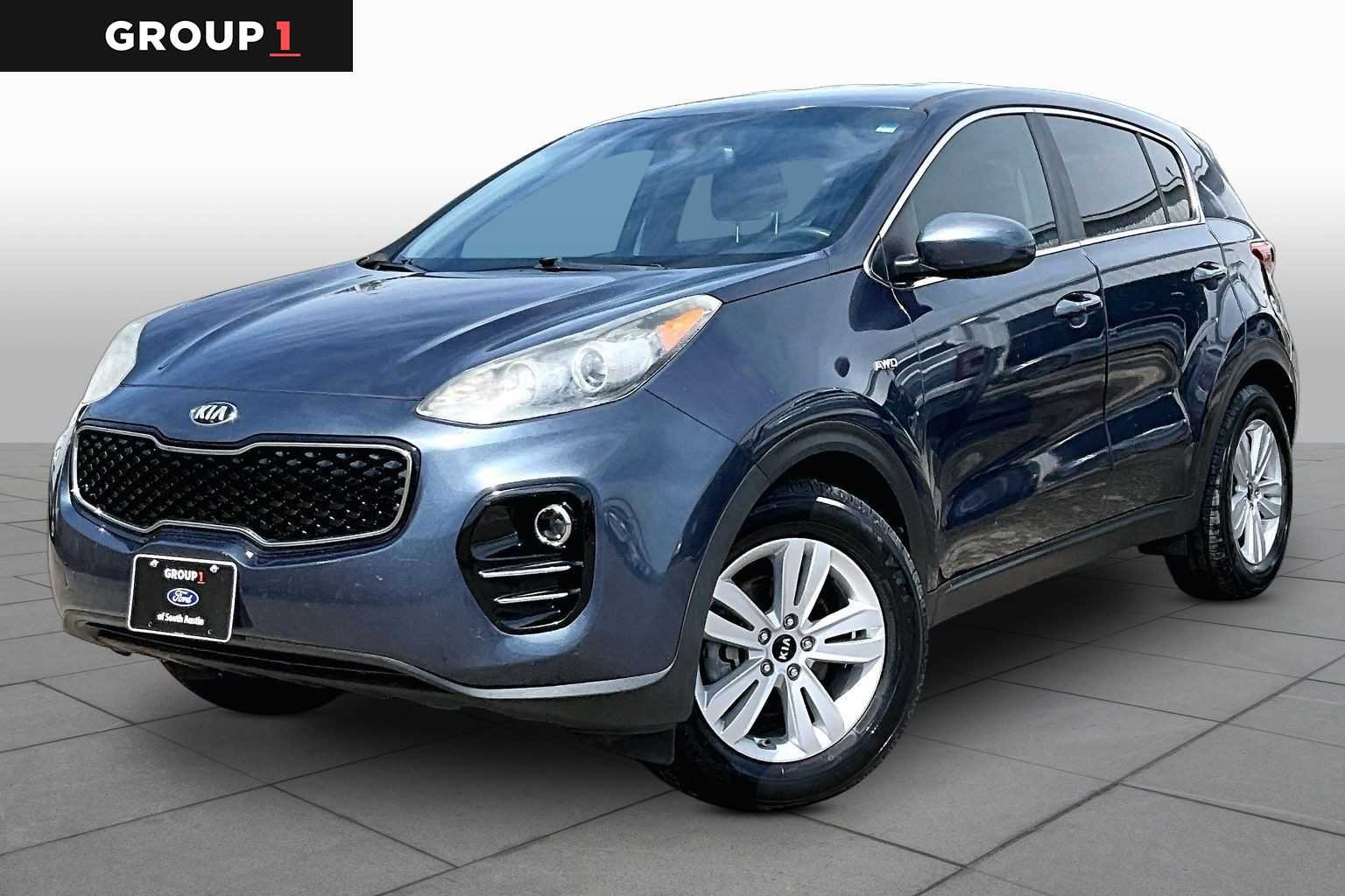 Pre-Owned 2017 Kia Sportage LX