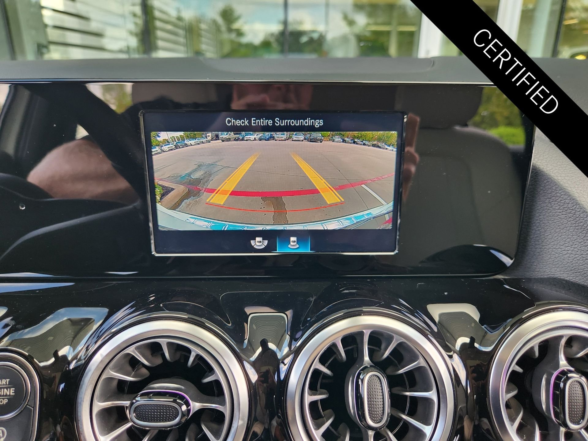 Certified Used 2023 Polar White Mercedes-Benz GLA 250 image 18