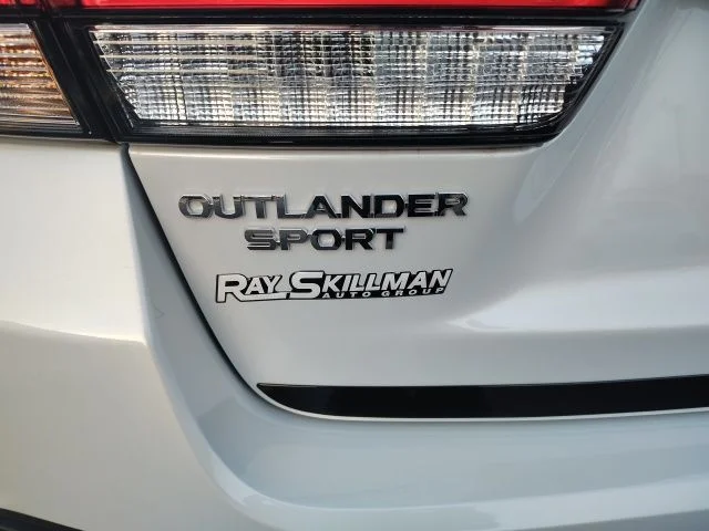 New 2026 White Mitsubishi  image 27