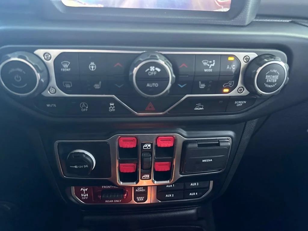 Used 2023 Black Jeep Rubicon image 22