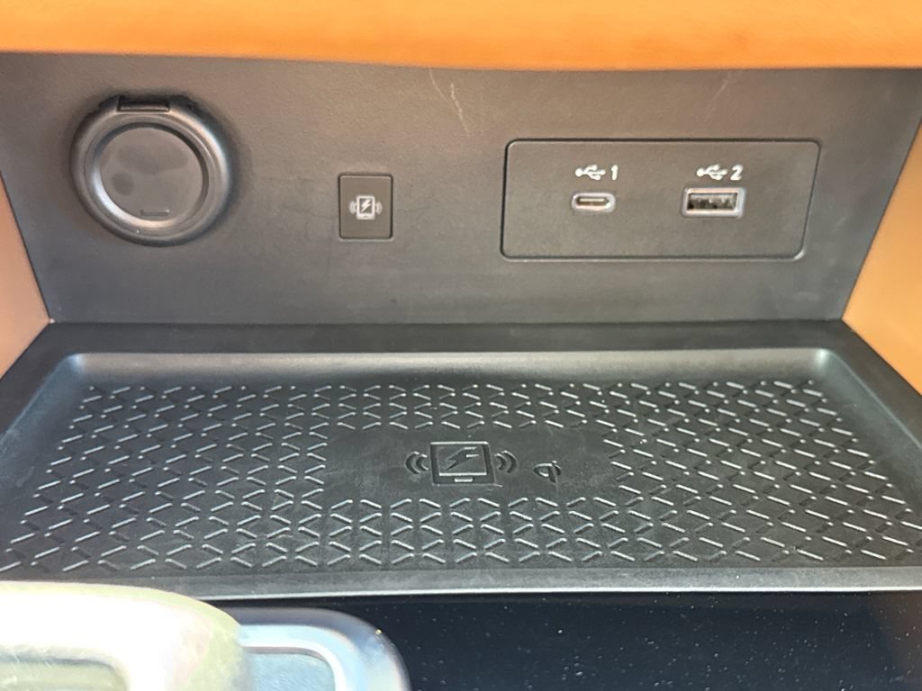 2025 Nissan Pathfinder Platinum - Photo 31