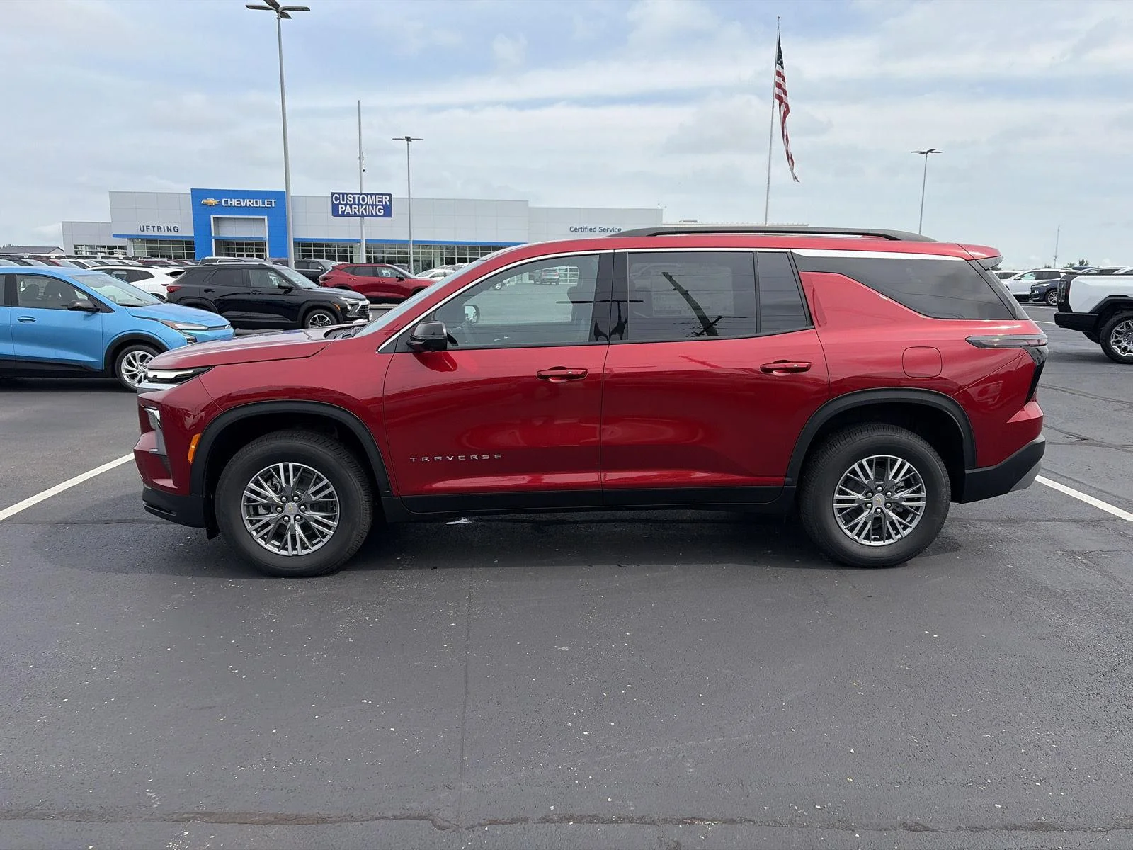 2026 Chevrolet Traverse LT - Photo 10