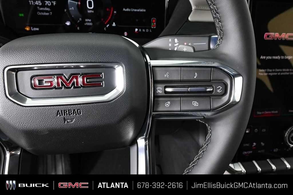 2026 GMC Acadia Elevation - Photo 13